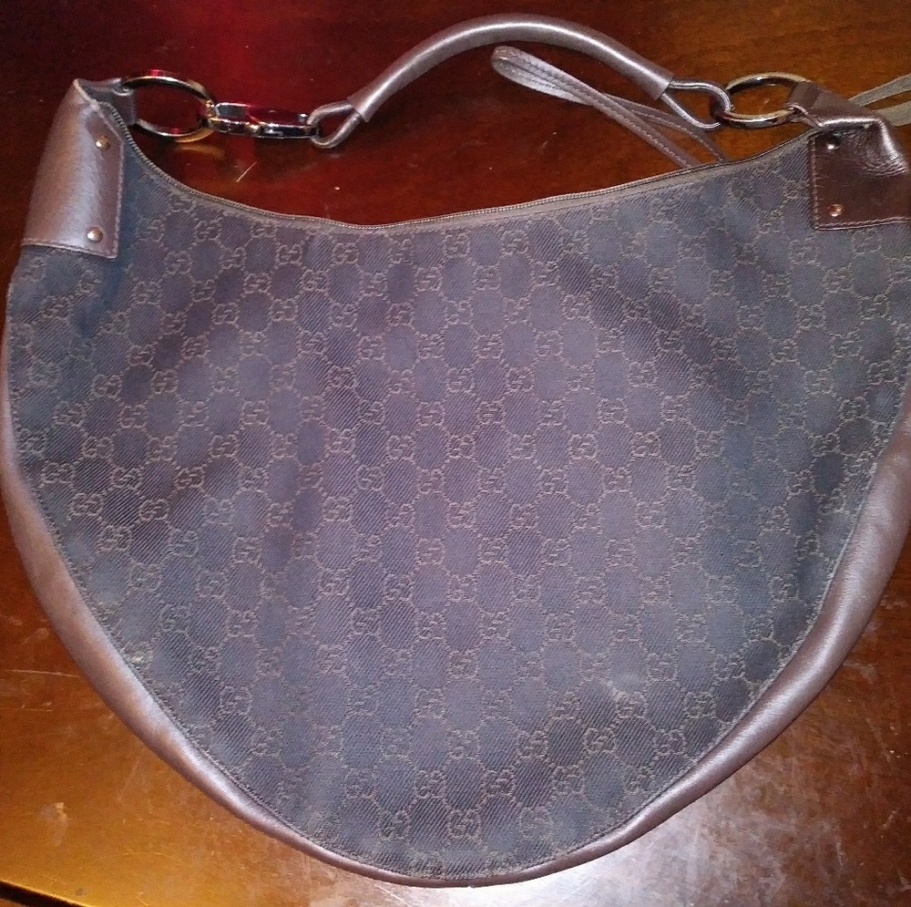 Medium Size Gucci Hobo Bag